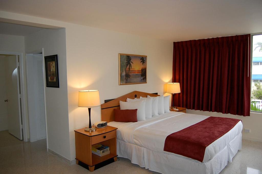 Alcazar Resort- Gay Mens Resort Fort Lauderdale Værelse billede
