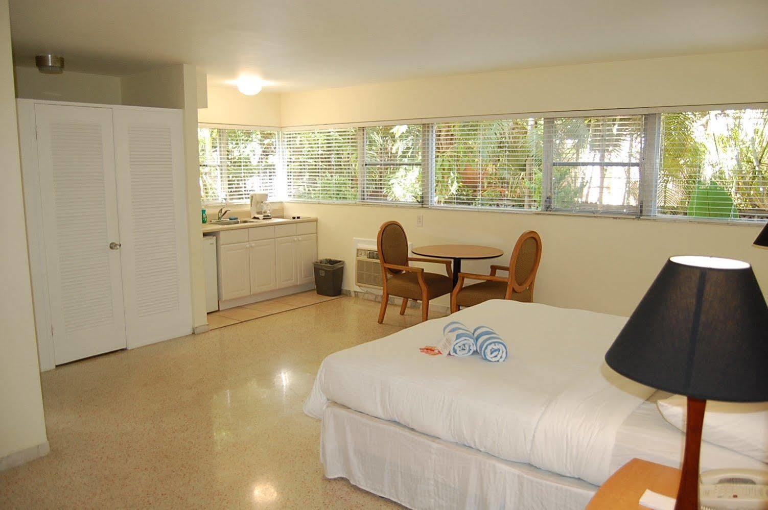 Alcazar Resort- Gay Mens Resort Fort Lauderdale Eksteriør billede